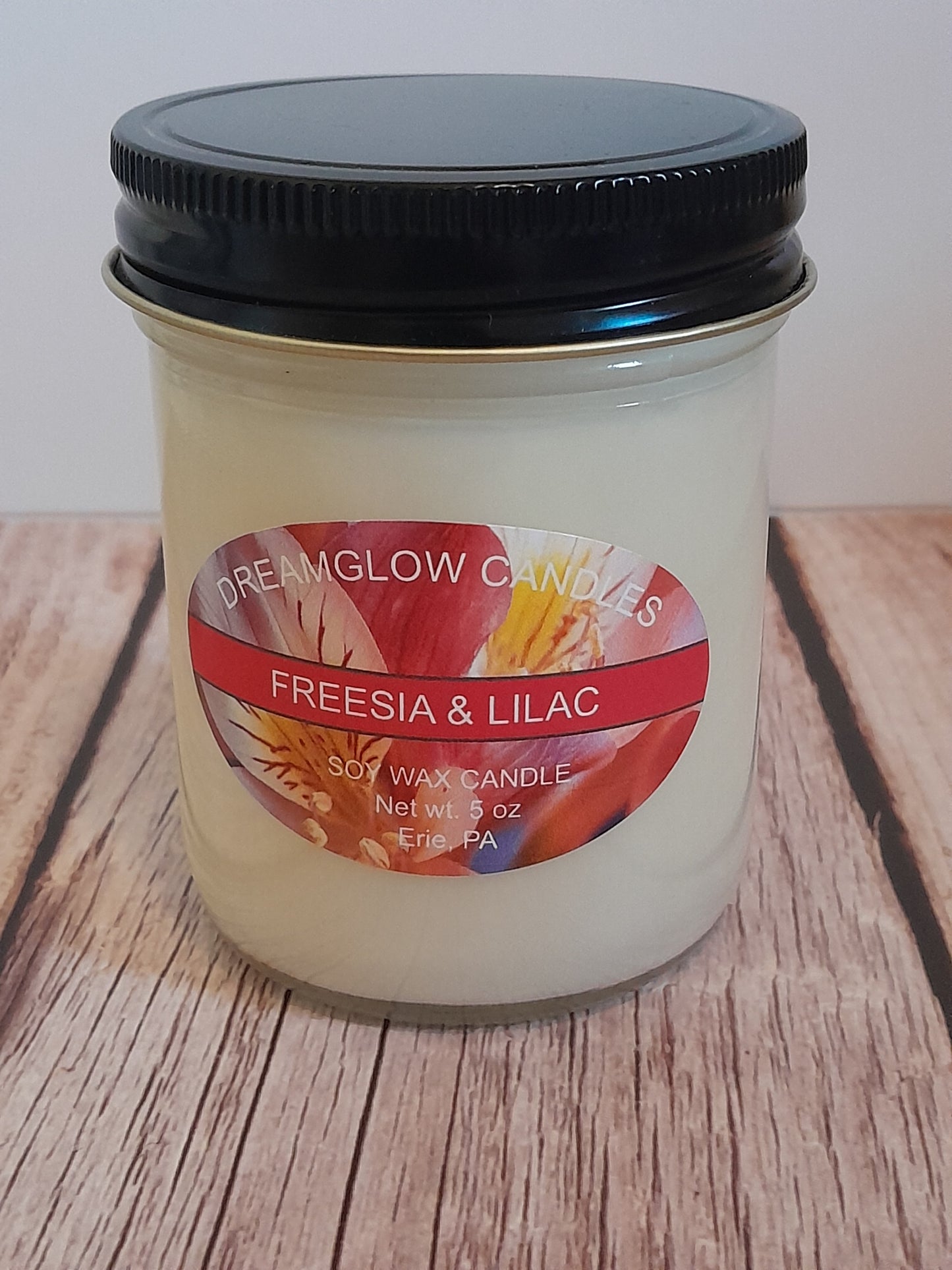 5oz. Freesia & Lilac soy wax candle
