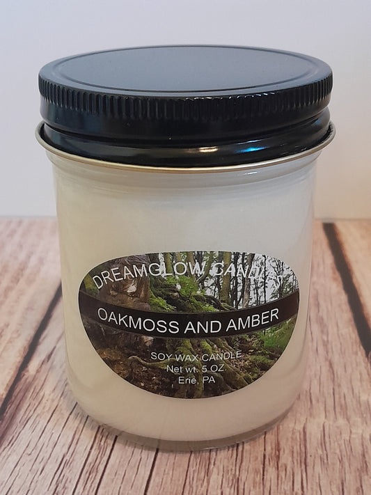 Oakmoss and Amber 5oz. soy wax candle